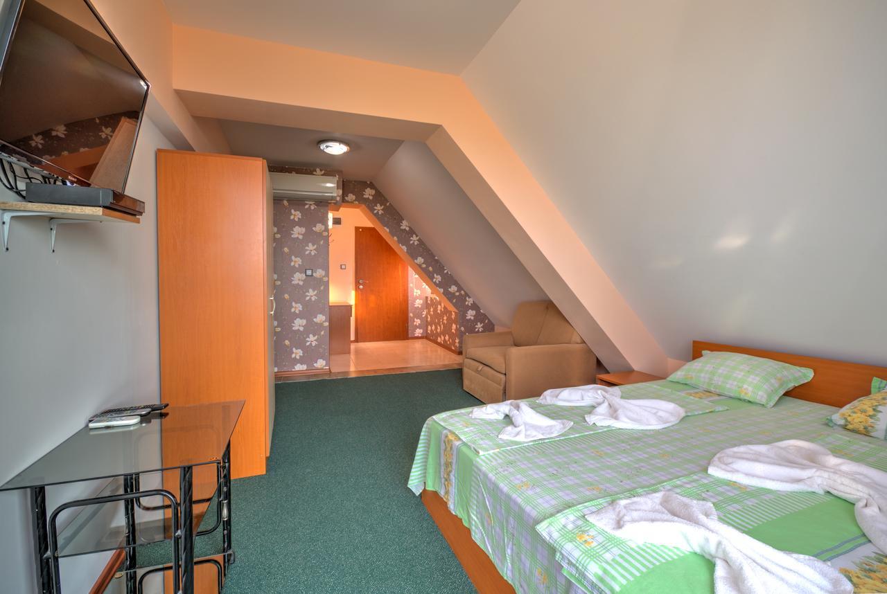 Casa Di Angel Hotel 2*